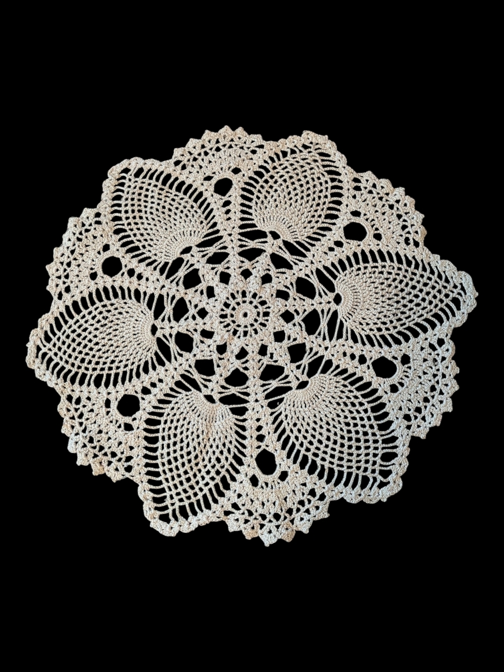 VTG Handmade Tea Stained* Roundish Crocheted Lace Pineapple Fan Design Doily 15"